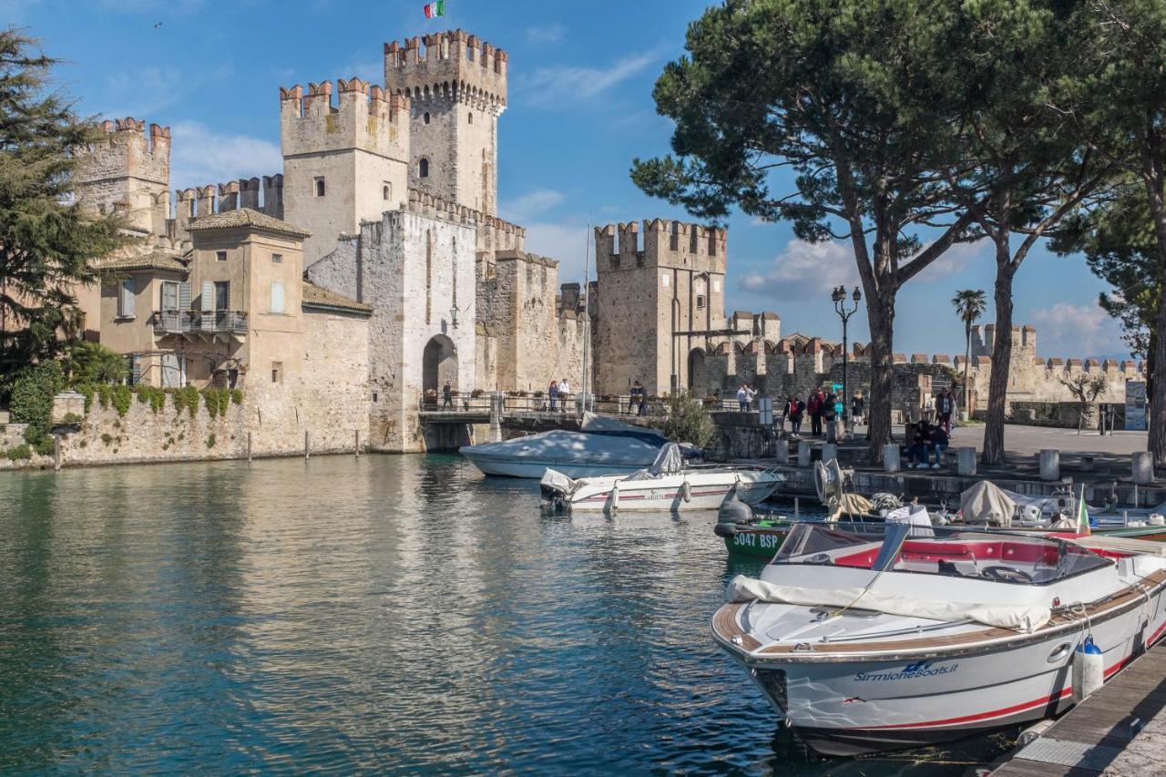 Appartamento Campiello Sirmione Eksteriør billede